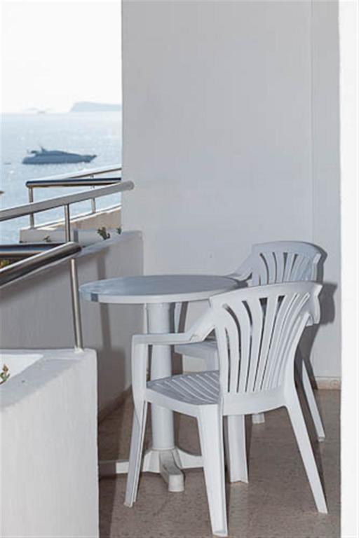Apartamentos El Moro سان أنطونيو المظهر الخارجي الصورة